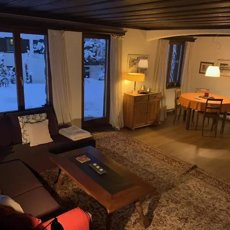 Cozy Quiet With Terrace Close To Center *